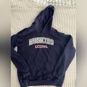 UConn sweatshirt